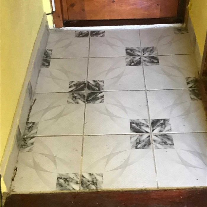 Garsoniera de vanzare