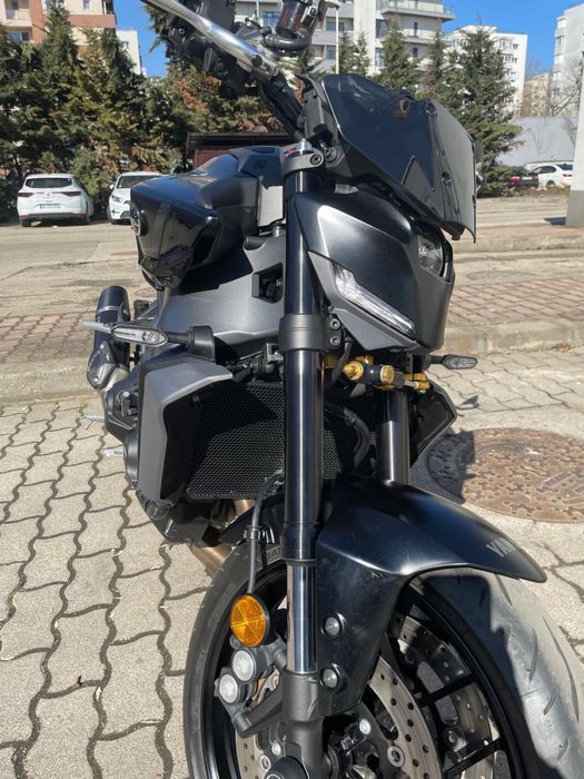Yamaha MT-09 2025 Leo Vince