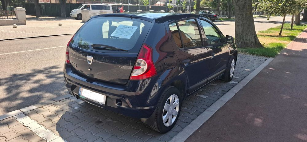 autoturism sandero 1.2 16V