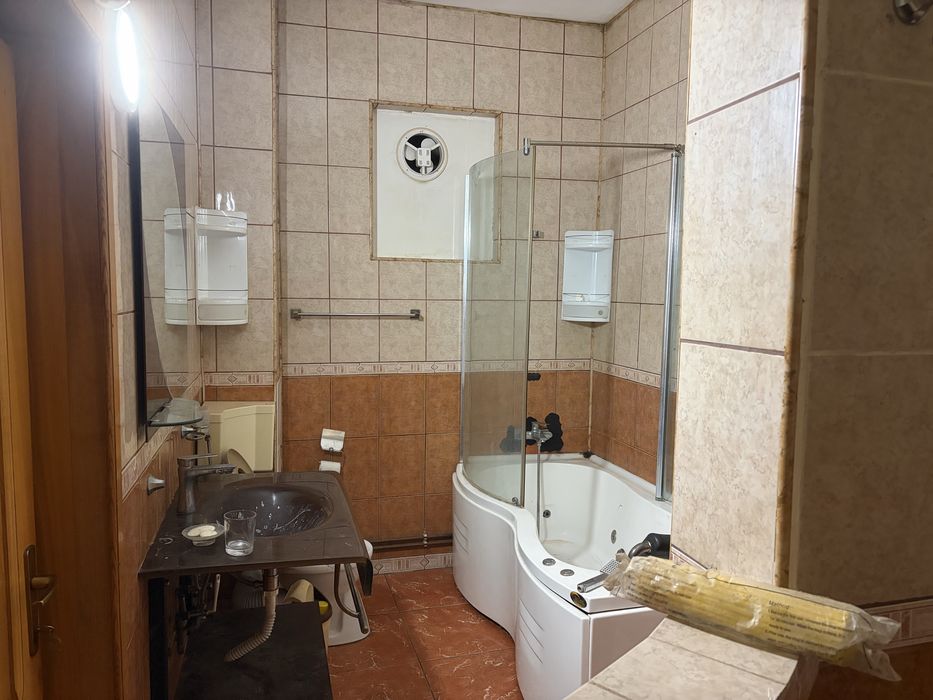 Casa Zona Liceelor (Titeica, Economic)