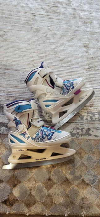 Продам коньки 26-30 размер