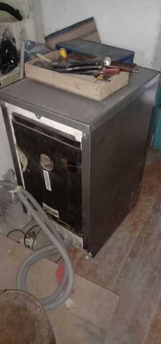 Посудомоечная машина индесит LSF935