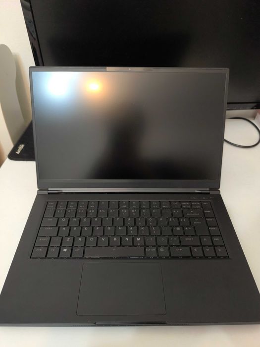 Laptop Intel Gaming, pentru piese - 32GB RAM, RTX 3060, Full HD IPS