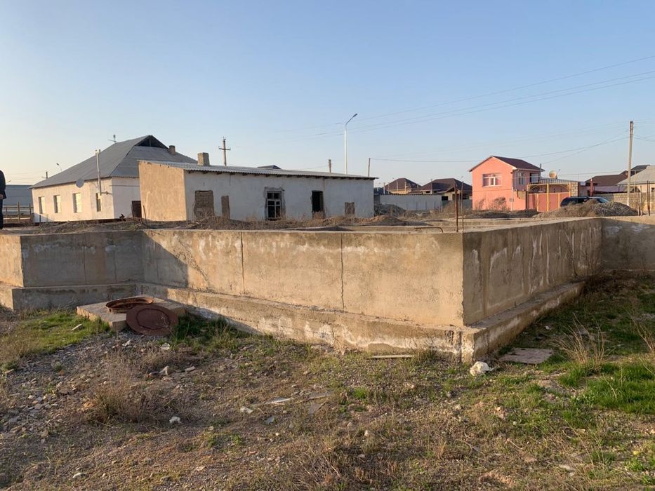 Жер сатылады фундаментпен Продается земля