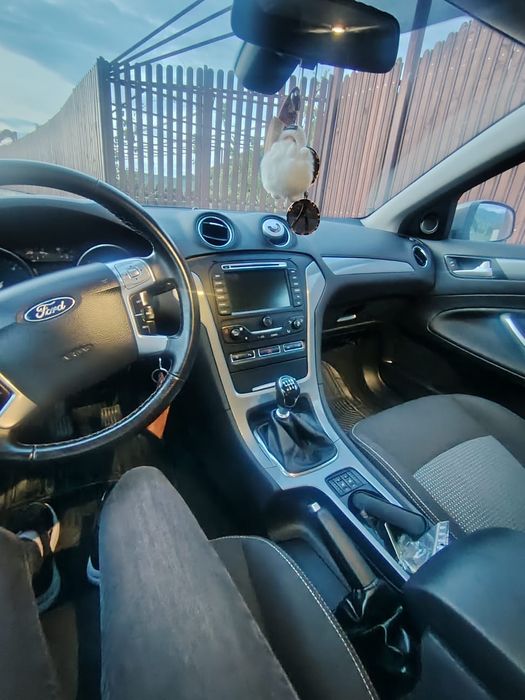 Ford Mondeo Titanium