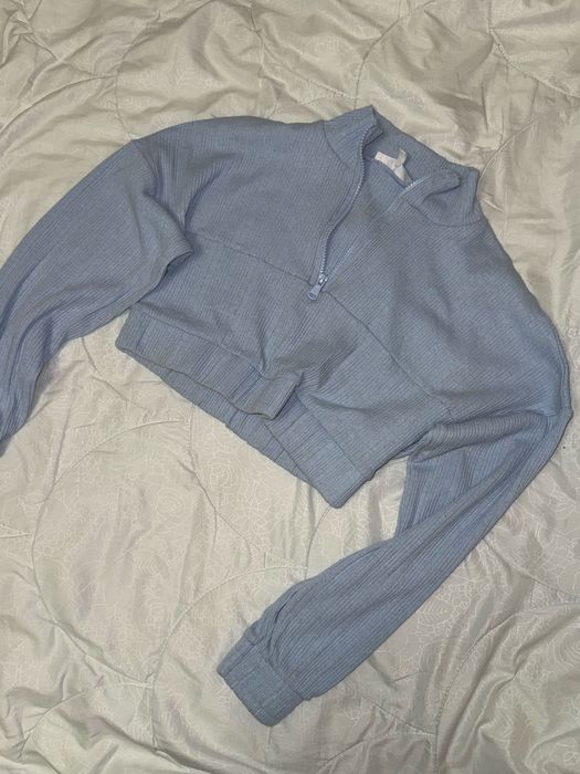 Продам женские вещи