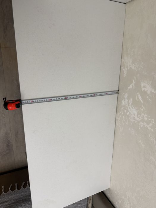 Продам стол срочно