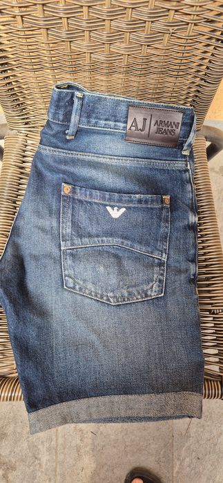 Pantaloni scurti Armani originali, 32 (M), ca noi
