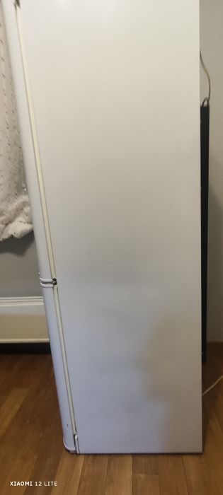 Холодильник inDesit
