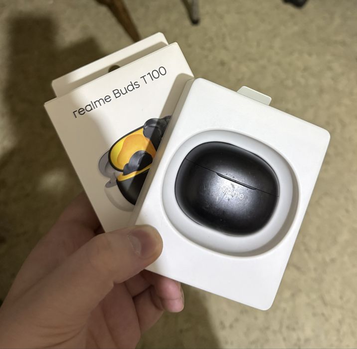Наушники realme t100