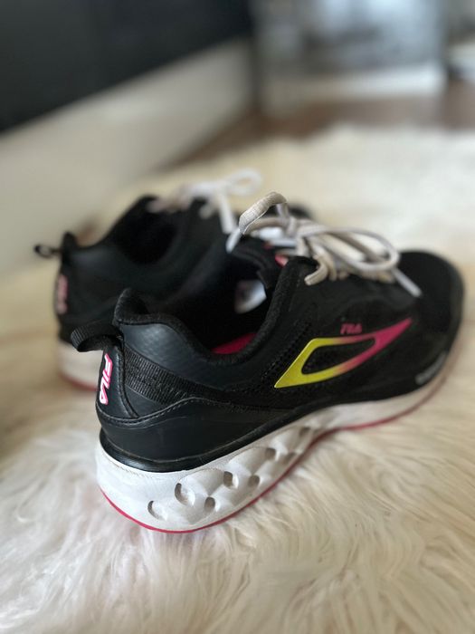 Дамски маратонки FILA