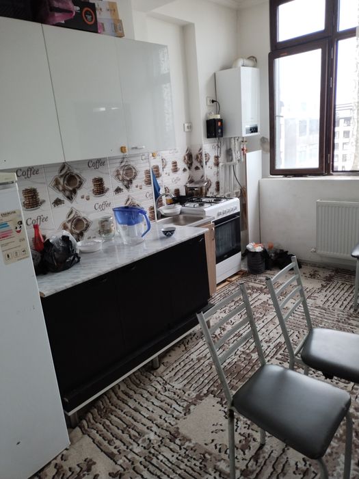 Ijaraga sheriklikka odam olamiz akuratniy turishga faqat