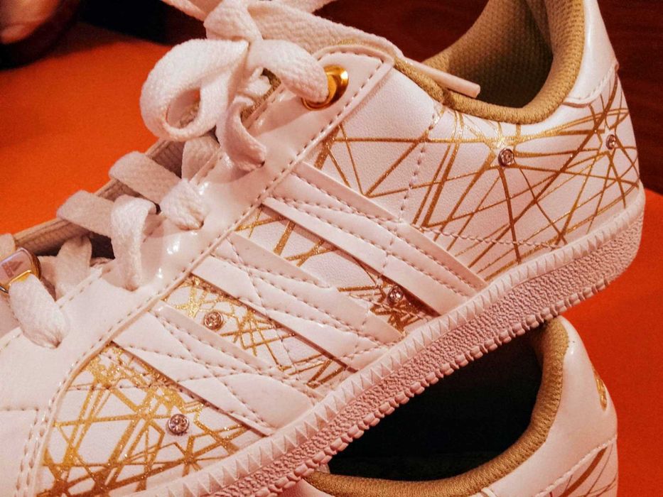 Нови дамски маратонки Adidas