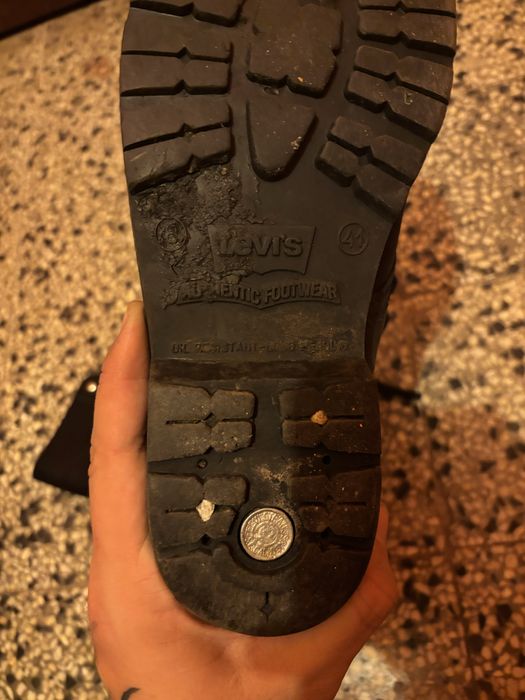 Кубинки Levi’s 41ви номер