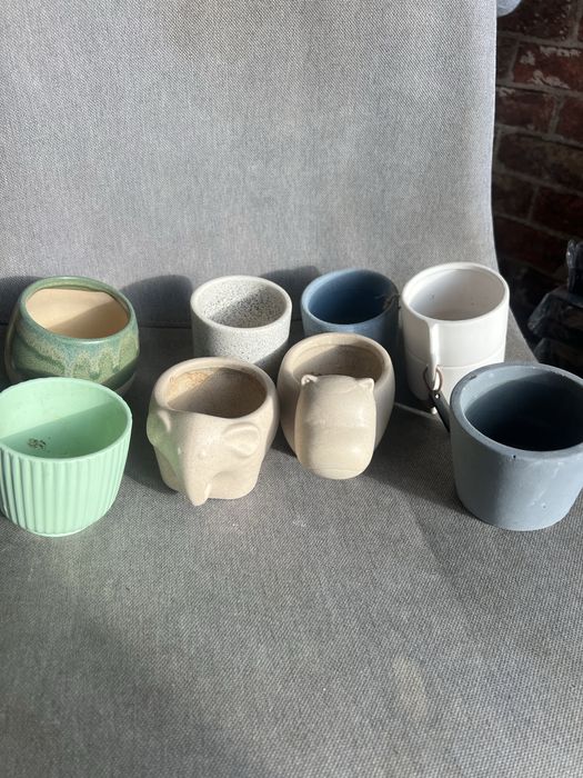 Саксии / кашпи малки и големи