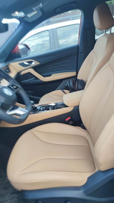 MG HS Exclusive 1.5 benzina 2025, 29500euro negociabil