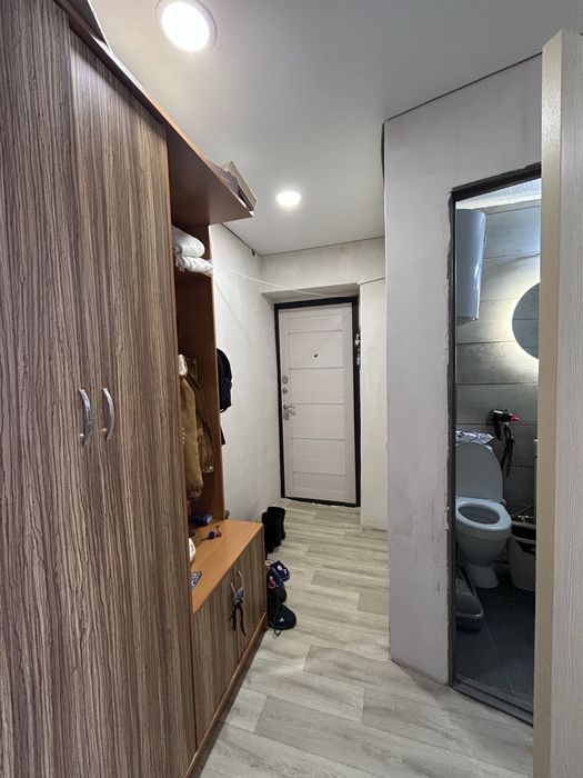 продам квартиру на 4-м районе