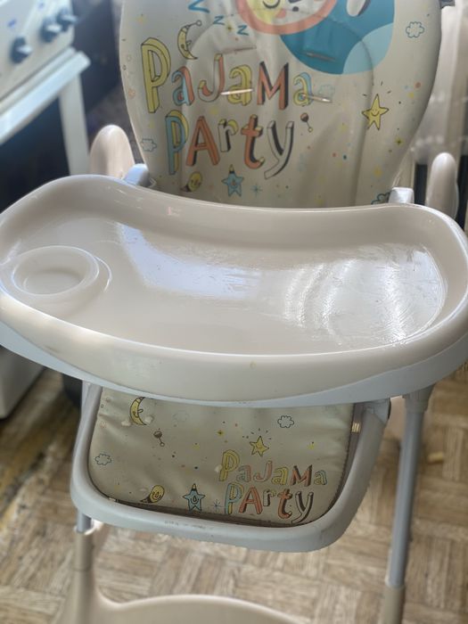 Продам стульчик для кормления