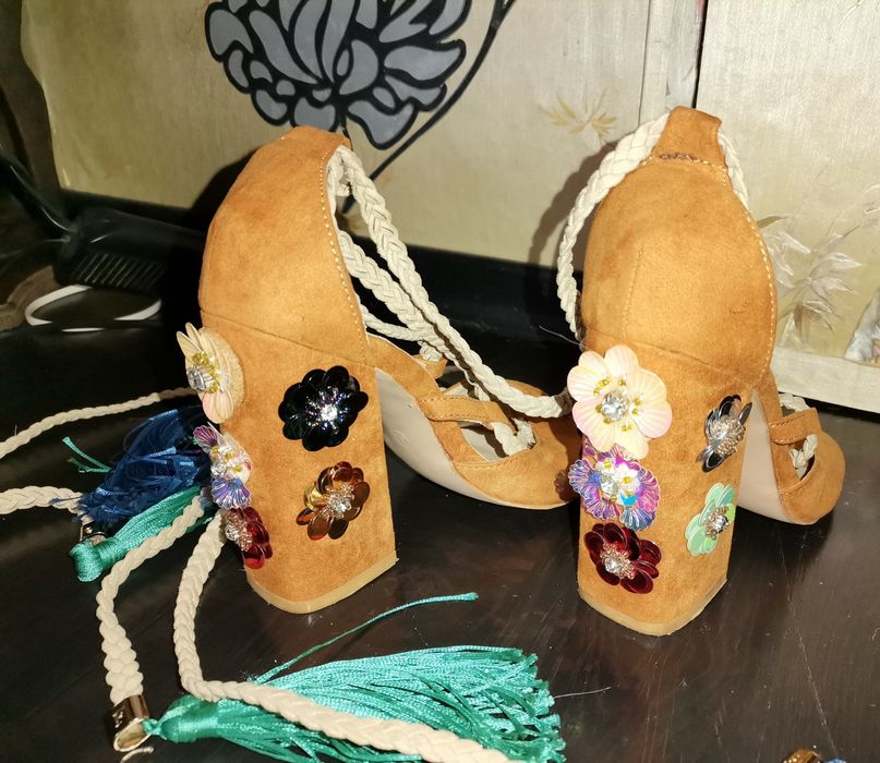 Оригинални обувки на Shoe Aquarium