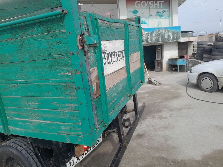 Uaz, bartavoy mashinasi
1982йил

Холати алло факат миниш керак прапанд