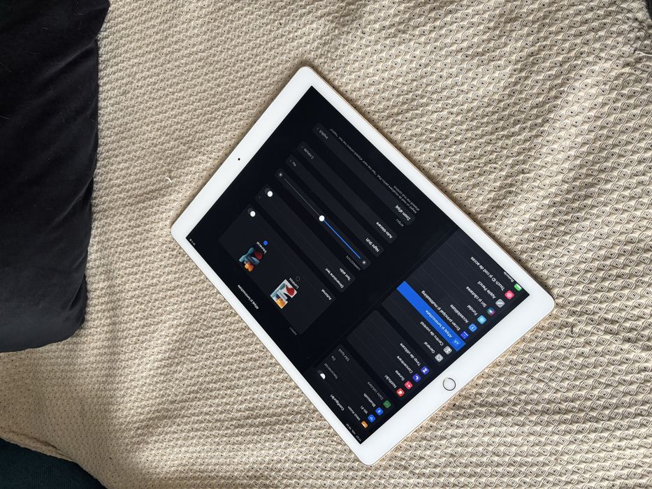 ipad pro 9,7 - Tablete - eReadere la preț mic | OLX.ro