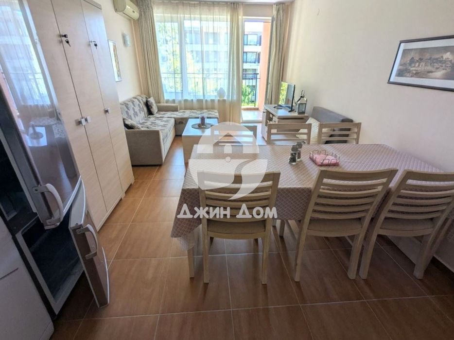 Продава се Тристаен апартамент в Свети Влас - 98 кв.м за 807 €/кв.м - Снимка #1