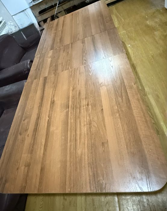 Гостевой раздвижной стол