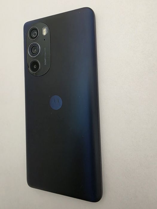 Motorola Edge+ / 256 ГБ