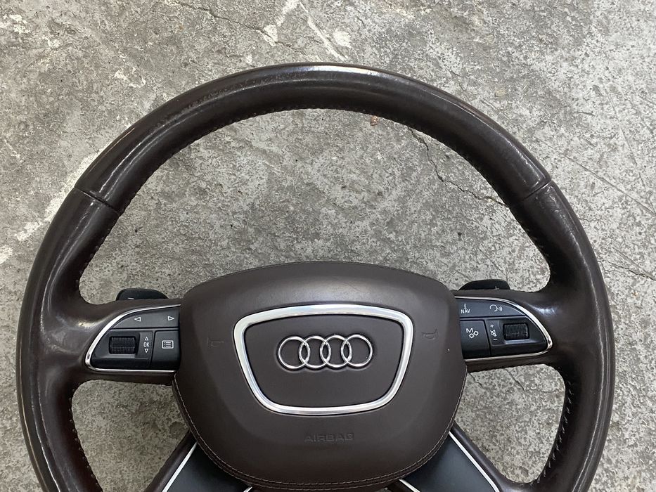 Мултин волан за Audi A8 4h с подгряване Audi A8