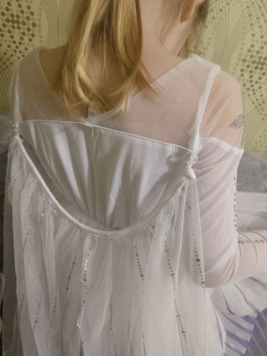 Продам Платье Эльза