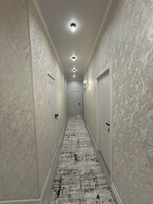 Turon plaza tomonda 2 xonali uy sotiladi