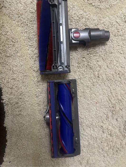 Aspirator Dyson V8