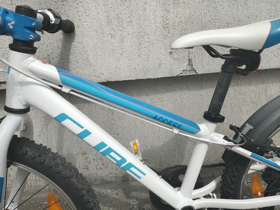 Bicicleta copii CUBE RACE 200, aluminiu, 20 zoll, 7 viteze SHIMANO, alb
