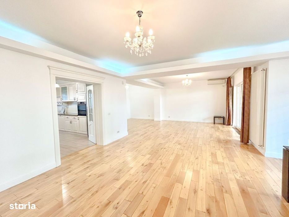 Villas for Rent I London Residence Pipera | 5 Bedrooms | Tennis Court