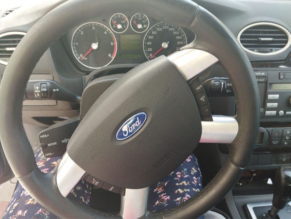 FORD Focus 2006 — imagine 3