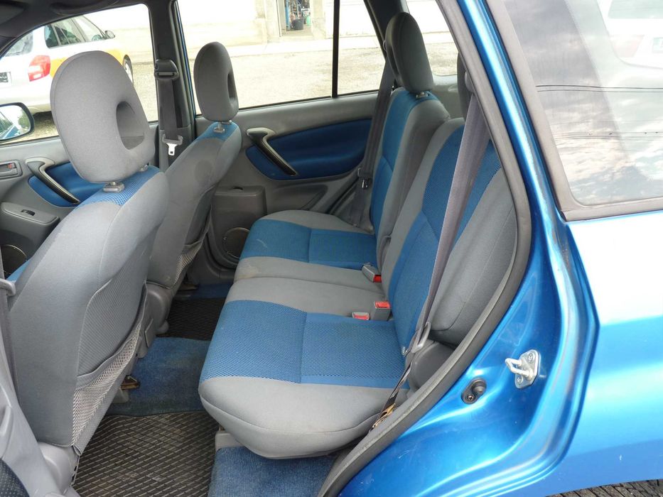 Toyota RAV 4  2.0 4x4 Clima