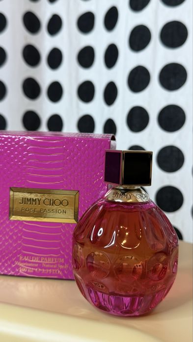 Парфюми Valentino и Jimmy Choo