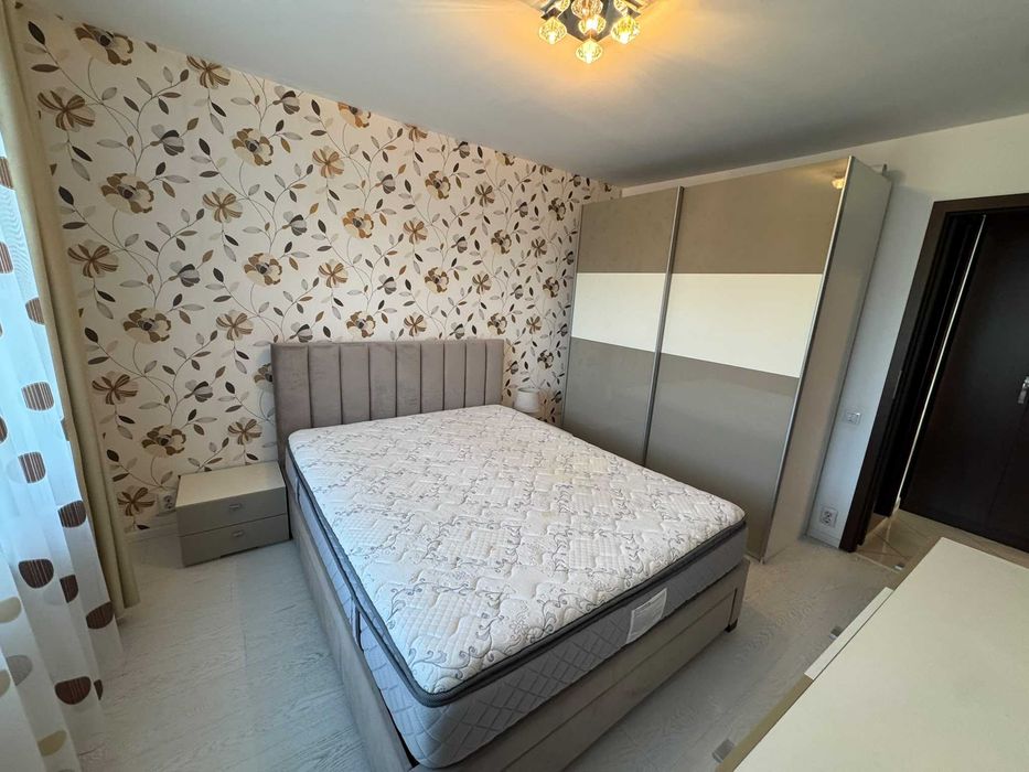 Închiriez apartament 4 camere – Crângași | 88 mp | Centrală proprie | 2 băi | Parcare | Metrou