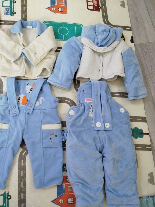 Продам теплые детские вещи