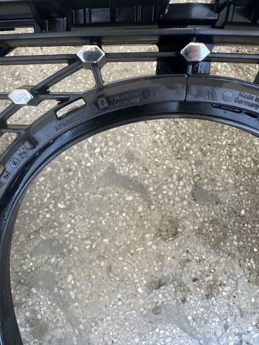 Mercedes A class w176 предна маска