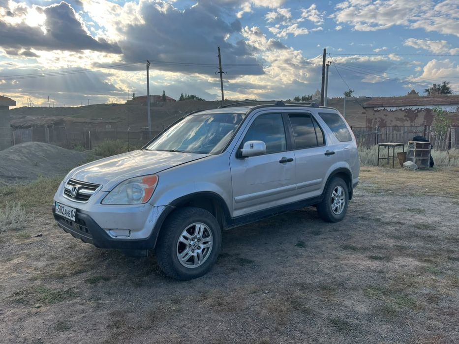 Honda CR-V 2003  2.0л