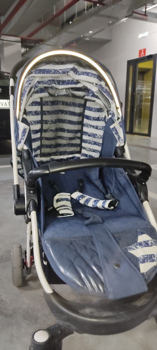 Коляска детская прогулочная