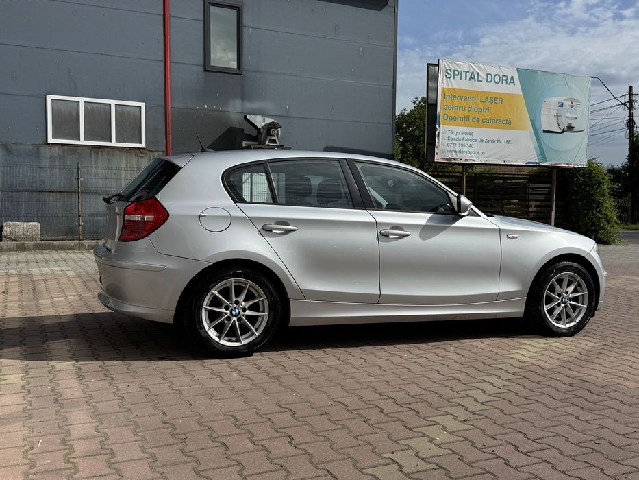 BMW 1 Series 2011 — imagine 4