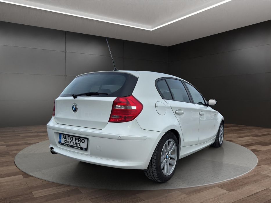 BMW 1 Series 2009 — imagine 4