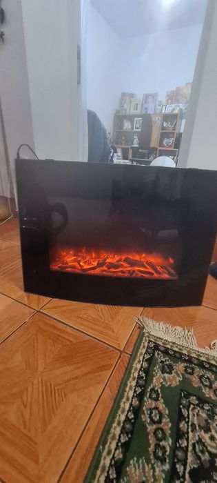 Semineu curbat în perfecta stare de funcționare