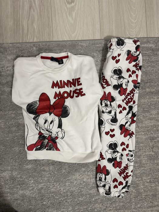 Lot Haine fetita 4-5 ani