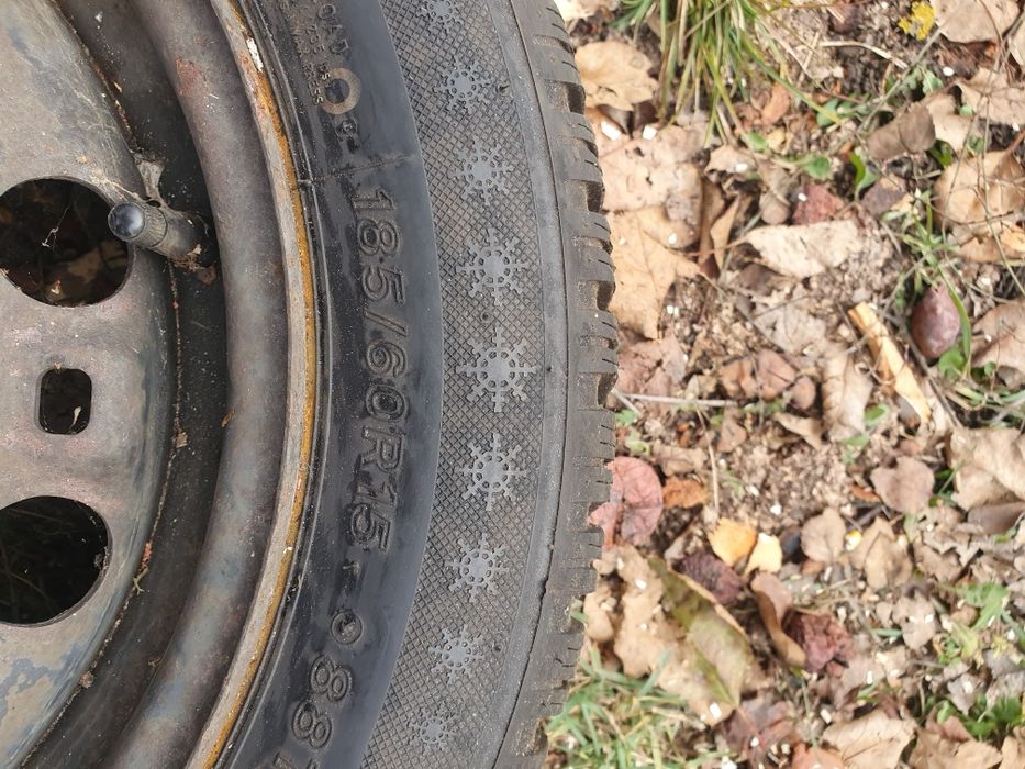Roti iarna 185/60R15