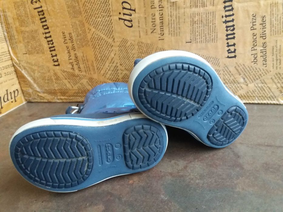 детски ботуши,зимни обувки,боти,апрески,Crocs номер25 за момче