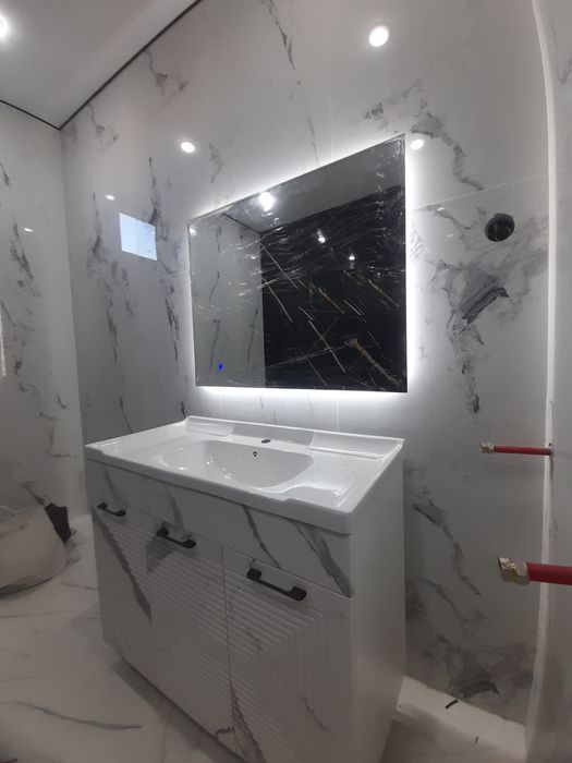 Зеркало с подсветкой