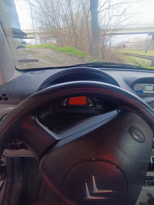 Ситроен С3 1.4 75 к. с. Бензинов